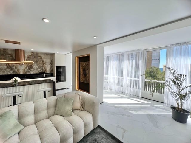 3 sovrum Lägenhet till salu i Albufereta, Alicante stad med garage - 399 000 € (Ref: 8869732)