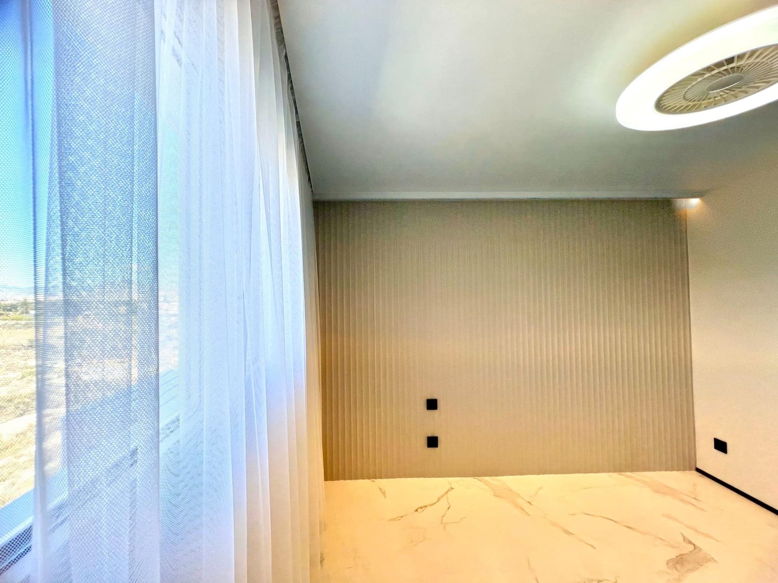 3 sovrum Lägenhet till salu i Alicante stad med garage - 399 000 € (Ref: 8869732)