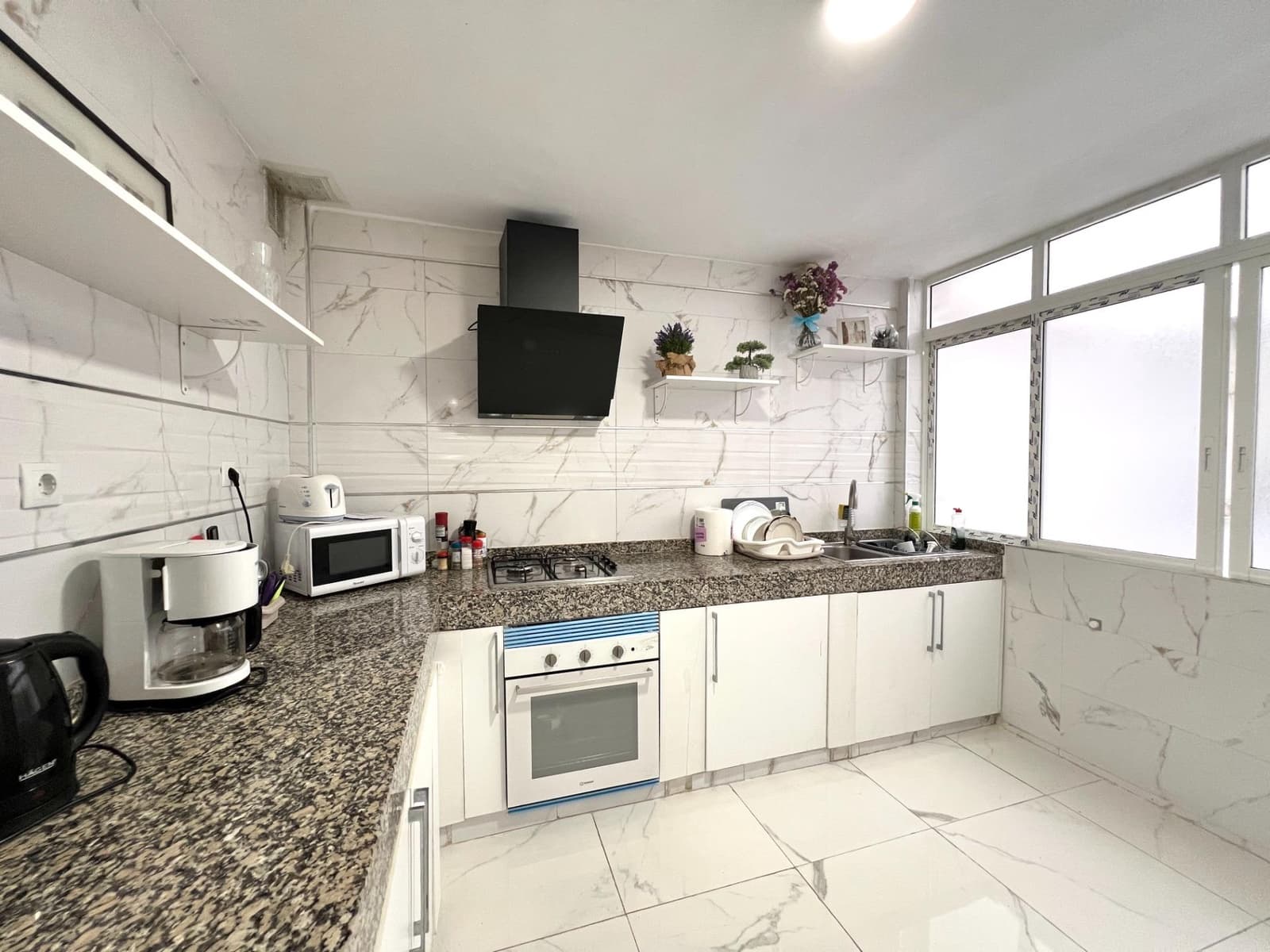 3 soverom Leilighet til salgs i Alicante by - € 150 000 (Ref: 8894843)