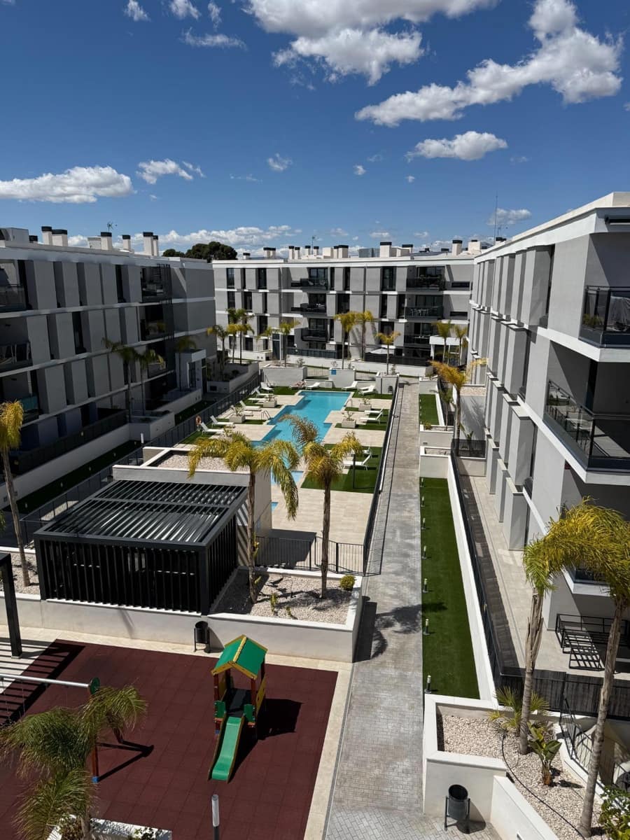 2 makuuhuone Asunto vuokrattavana paikassa San Juan de Alicante / Sant Joan d'Alacant mukana uima-altaan 
autotalli - 1 800 € (Ref: 8938653)