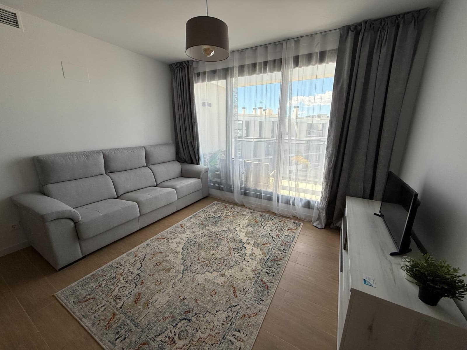 2 makuuhuone Asunto vuokrattavana paikassa San Juan de Alicante / Sant Joan d'Alacant mukana uima-altaan 
autotalli - 1 800 € (Ref: 8938653)