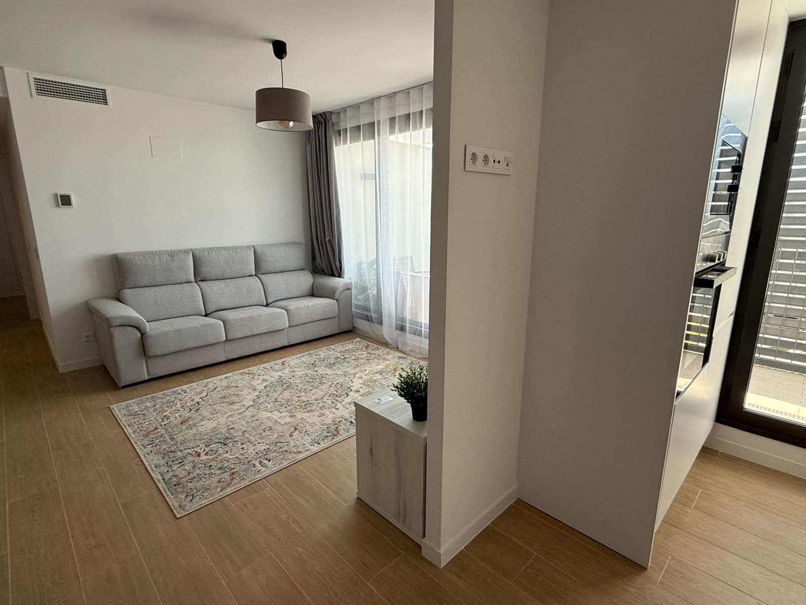 2 makuuhuone Asunto vuokrattavana paikassa San Juan de Alicante / Sant Joan d'Alacant mukana uima-altaan 
autotalli - 1 800 € (Ref: 8938653)