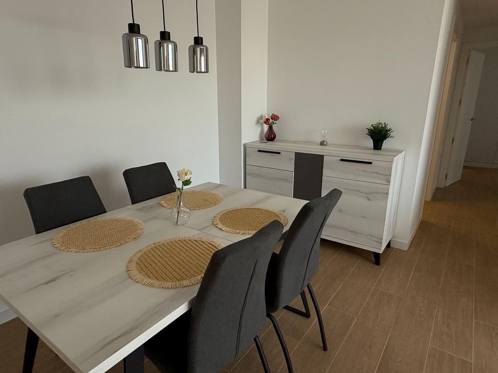 2 makuuhuone Asunto vuokrattavana paikassa San Juan de Alicante / Sant Joan d'Alacant mukana uima-altaan 
autotalli - 1 800 € (Ref: 8938653)