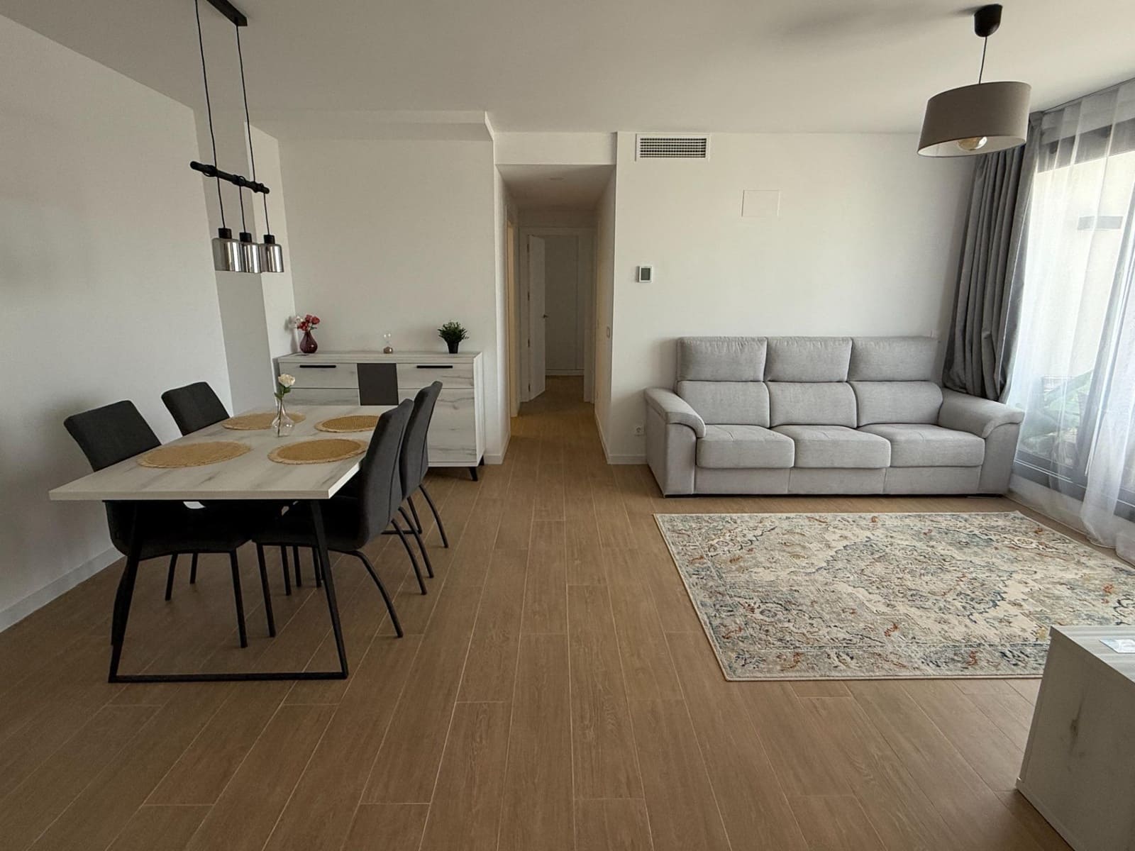 2 makuuhuone Asunto vuokrattavana paikassa San Juan de Alicante / Sant Joan d'Alacant mukana uima-altaan 
autotalli - 1 800 € (Ref: 8938653)