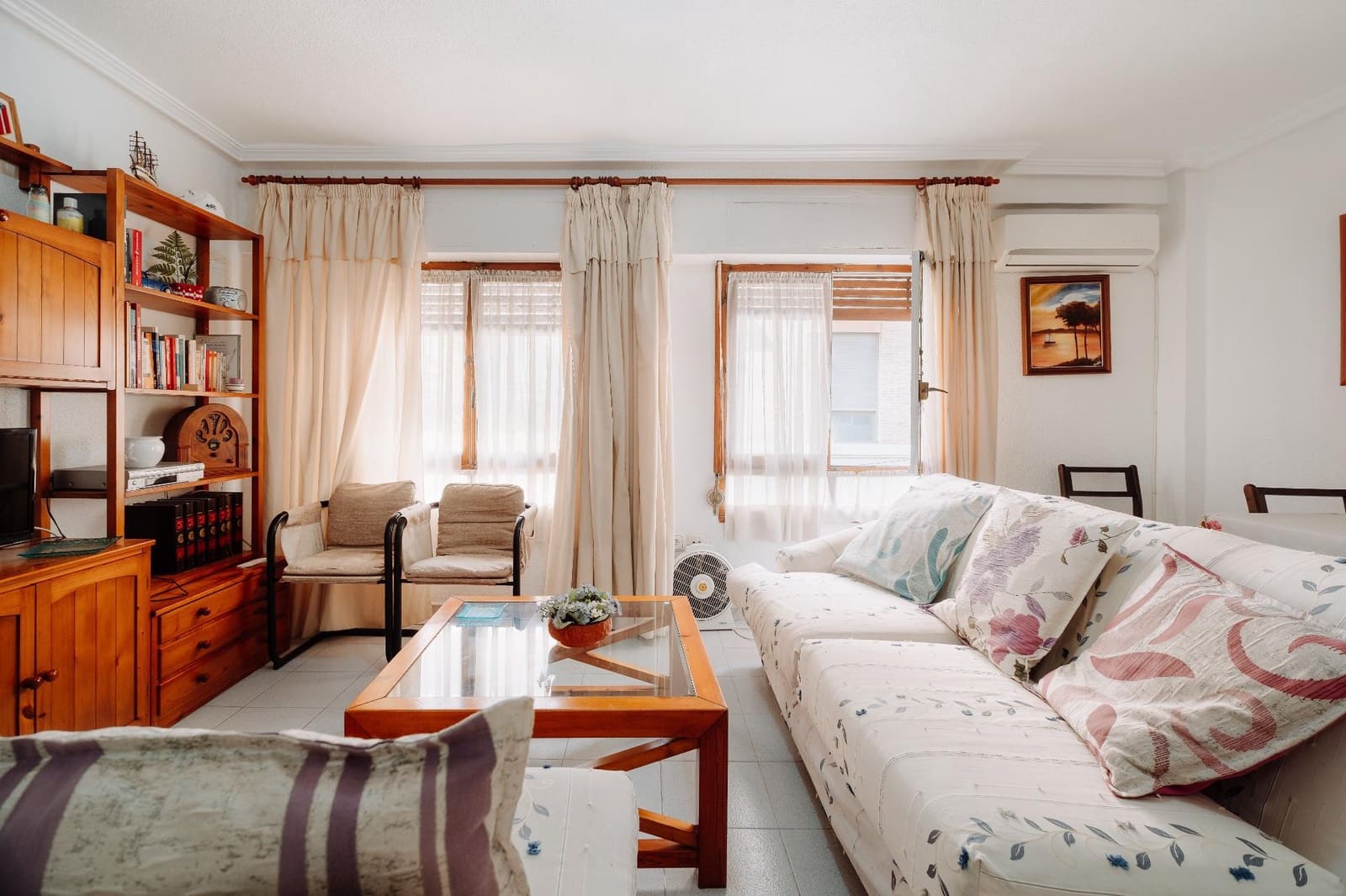 2 bedroom Flat for sale in Alicante / Alacant city - € 170,000 (Ref: 9181061)