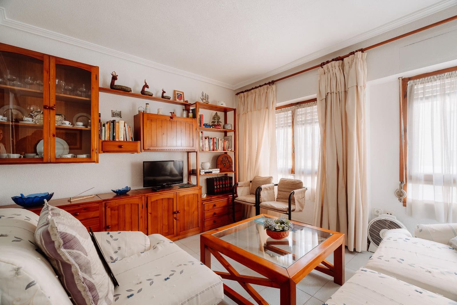 2 bedroom Flat for sale in Alicante / Alacant city - € 170,000 (Ref: 9181061)