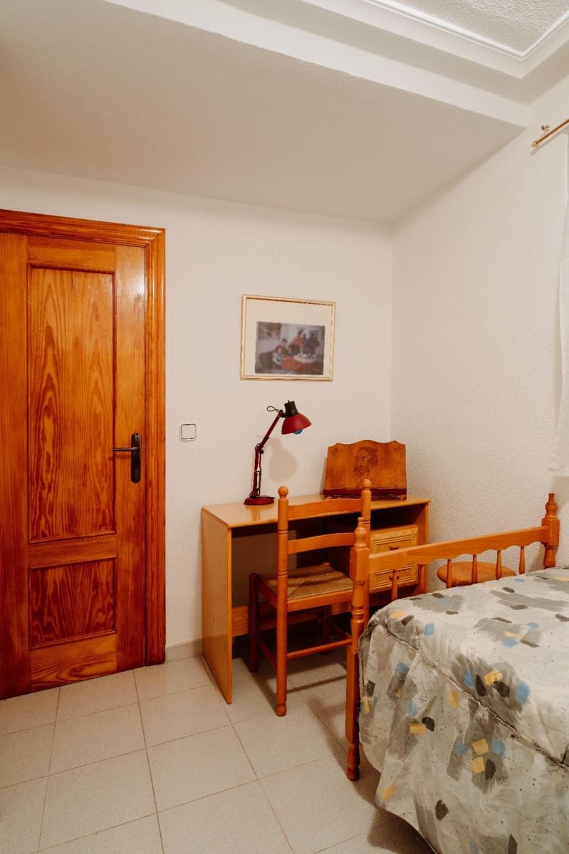 2 Zimmer Wohnung zu verkaufen in Alicante / Alacant Stadt - 170.000 € (Ref: 9181061)