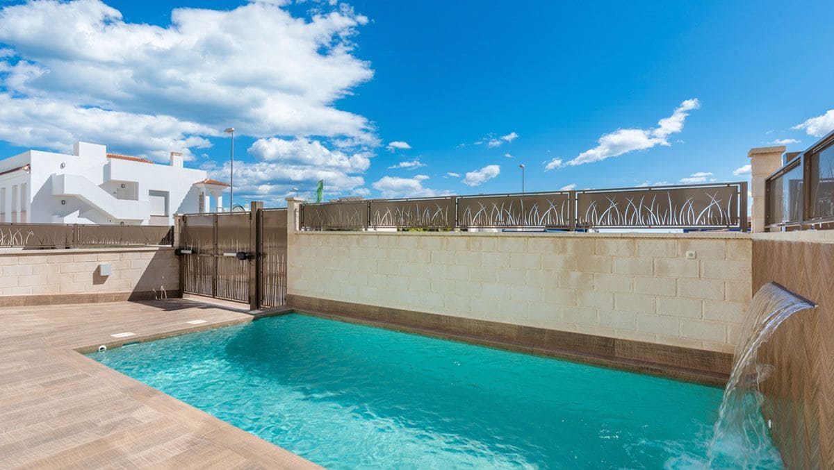 5 sypialnia Willa na sprzedaż w Los Montesinos z basenem - 780 000 € (Ref: 9226528)