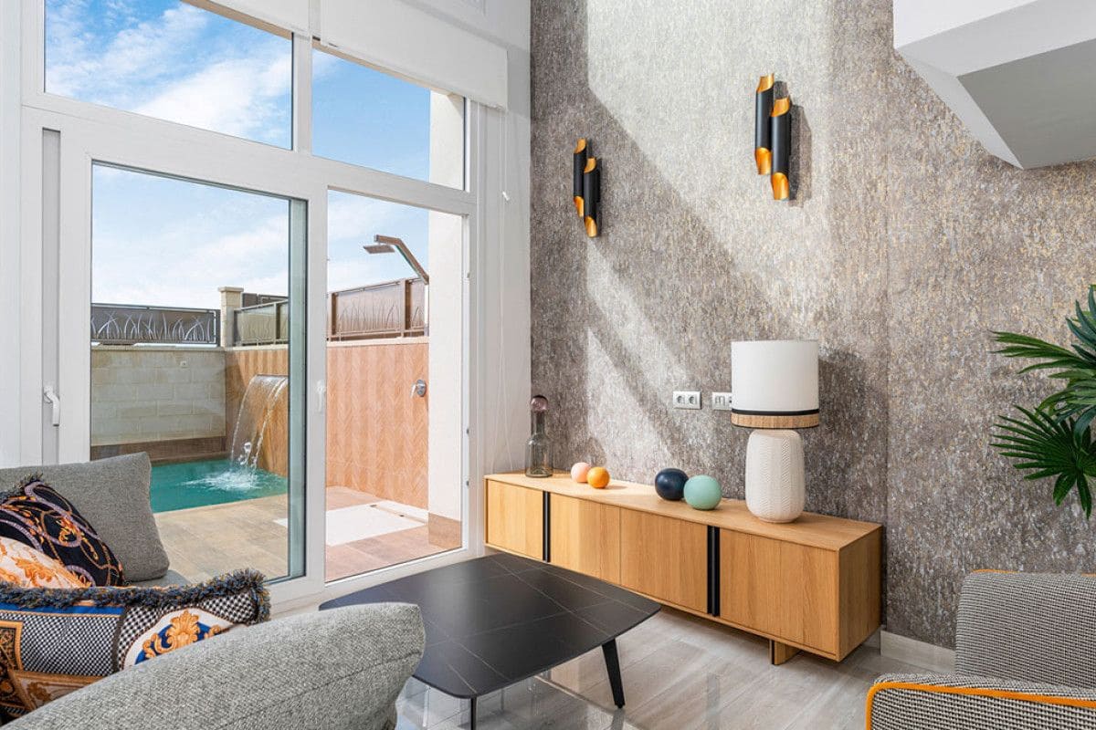 5 soveværelse Villa til salg i Los Montesinos med swimmingpool - € 780.000 (Ref: 9226528)