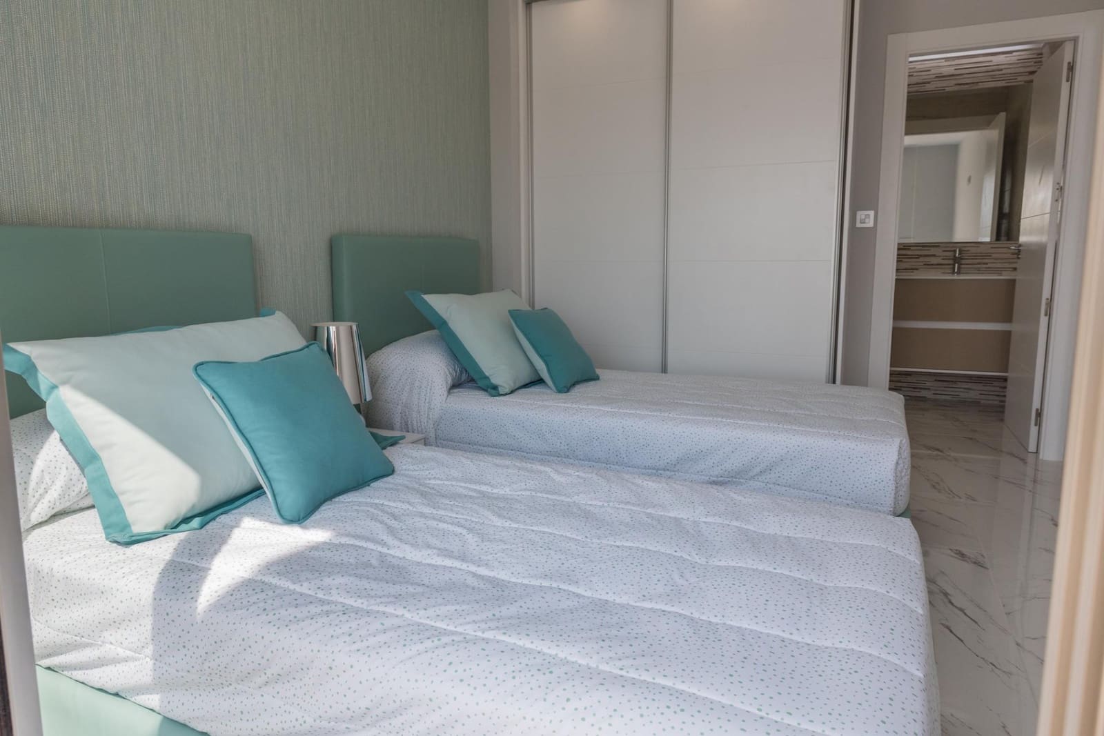 3 camera da letto Villa in vendita in Orihuela Costa con piscina - 390.000 € (Rif: 9226532)