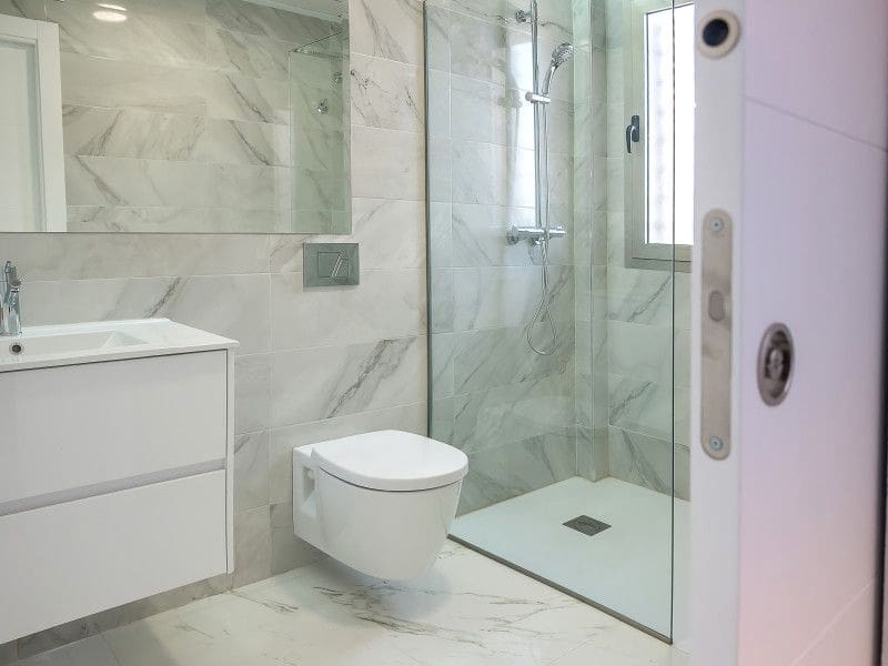 3 slaapkamer Villa te koop in Orihuela Costa met zwembad - € 390.000 (Ref: 9226532)