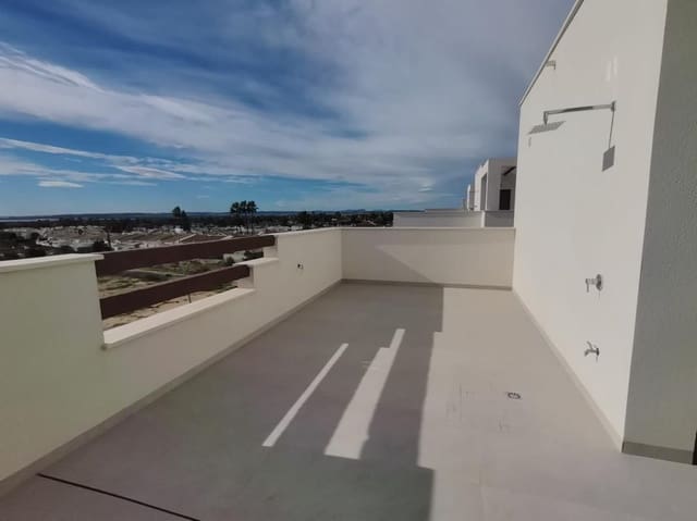 3 bedroom Villa for sale in Rojales with pool - € 579,000 (Ref: 9226559)