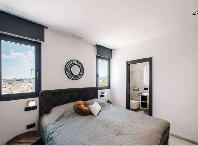 2 slaapkamer Bungalow te koop in Ciudad Quesada, Rojales met zwembad - € 475.000 (Ref: 9226563)