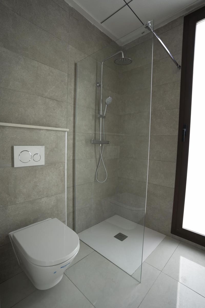 Chalet de 3 habitaciones en Polop en venta con piscina - 620.000 € (Ref: 9226593)