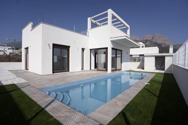 3 bedroom Villa for sale in Polop with pool - € 620,000 (Ref: 9226593)