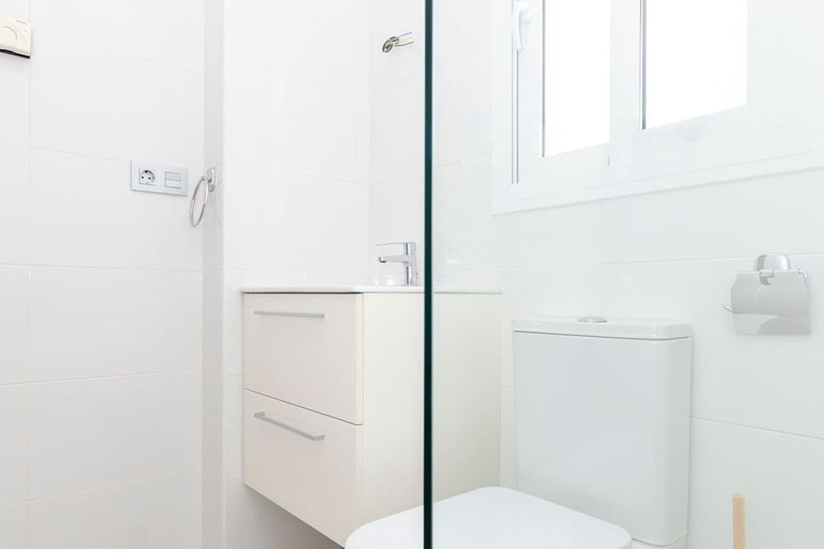 3 quarto Moradia para venda em El Limonar com piscina - 424 000 € (Ref: 9226626)