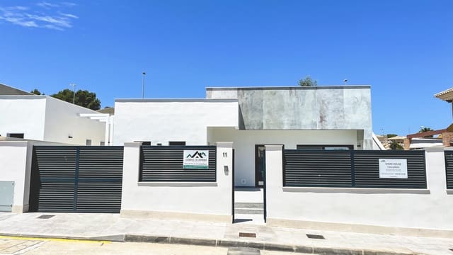 3 Zimmer Villa zu verkaufen in Pinar de Campoverde, Pilar de la Horadada mit Pool - 422.500 € (Ref: 9226634)