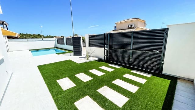 3 soverom Villa til salgs i Pinar de Campoverde, Pilar de la Horadada med svømmebasseng - € 422 500 (Ref: 9226634)