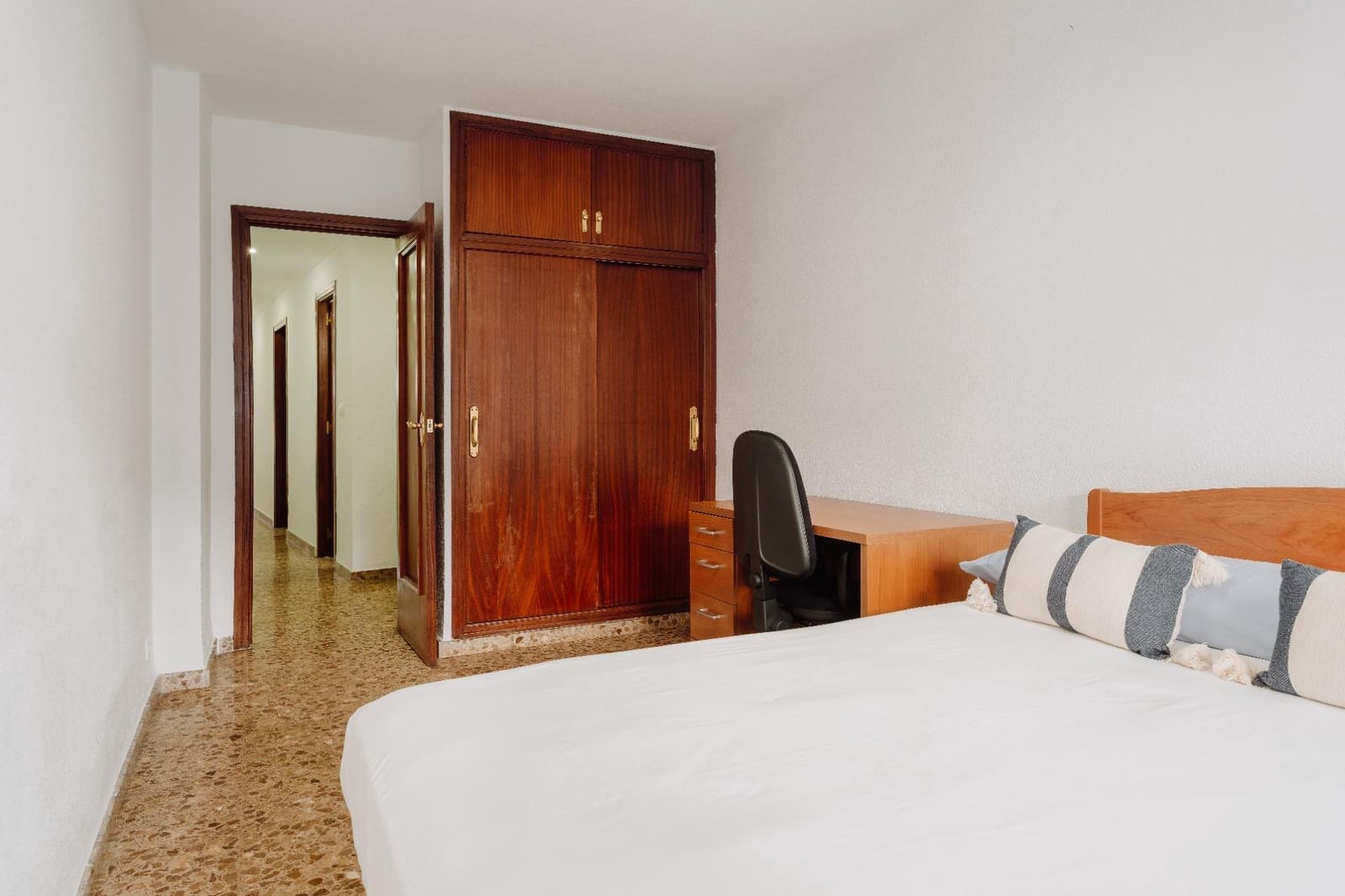 3 soveværelse Lejlighed til salg i Alicante by - € 398.000 (Ref: 9272629)