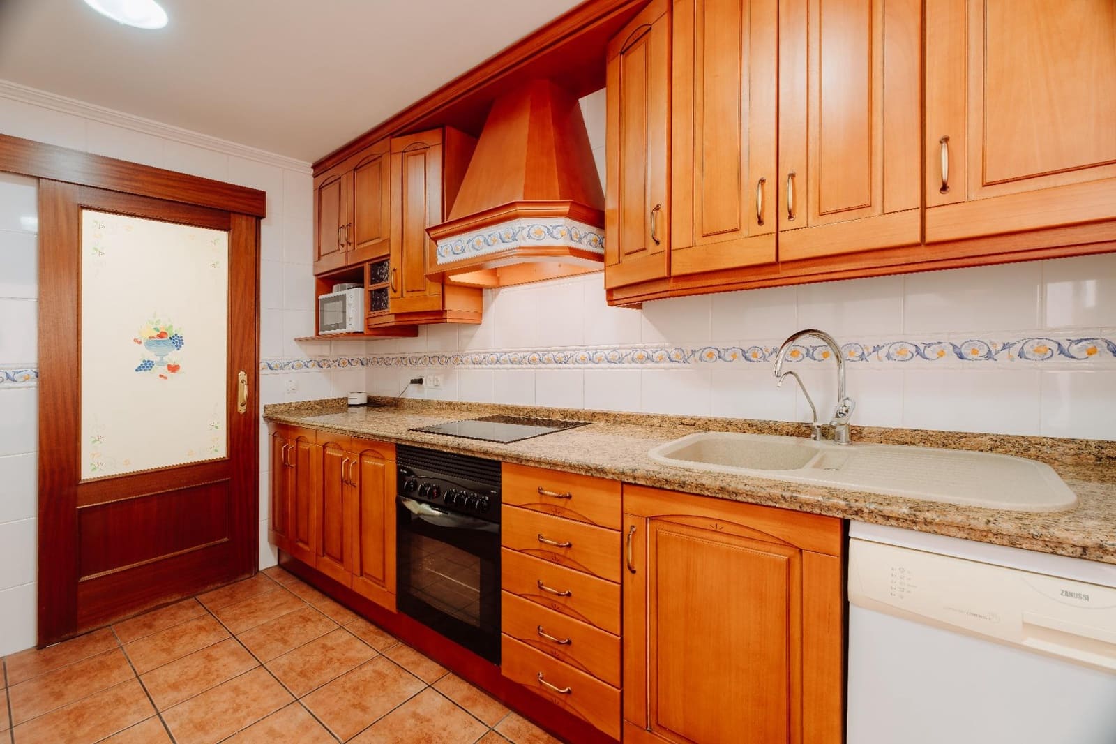 3 soveværelse Lejlighed til salg i Alicante by - € 398.000 (Ref: 9272629)