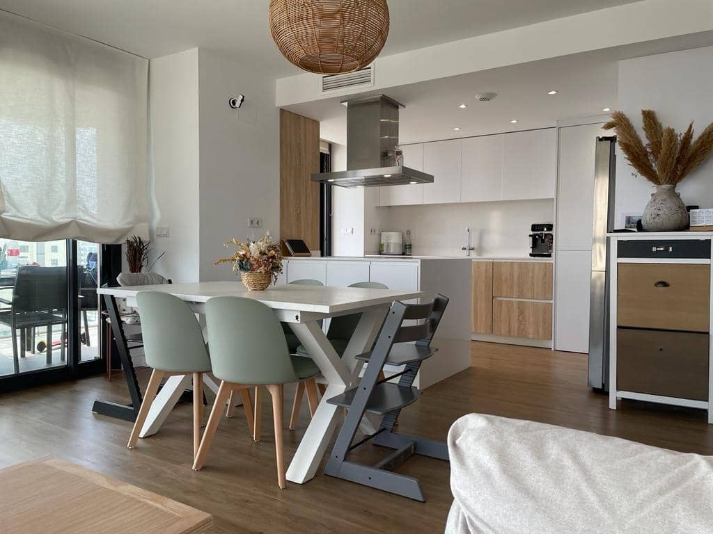 4 soveværelse Lejlighed til salg i Playa de San Juan med swimmingpool - € 780.000 (Ref: 9276359)