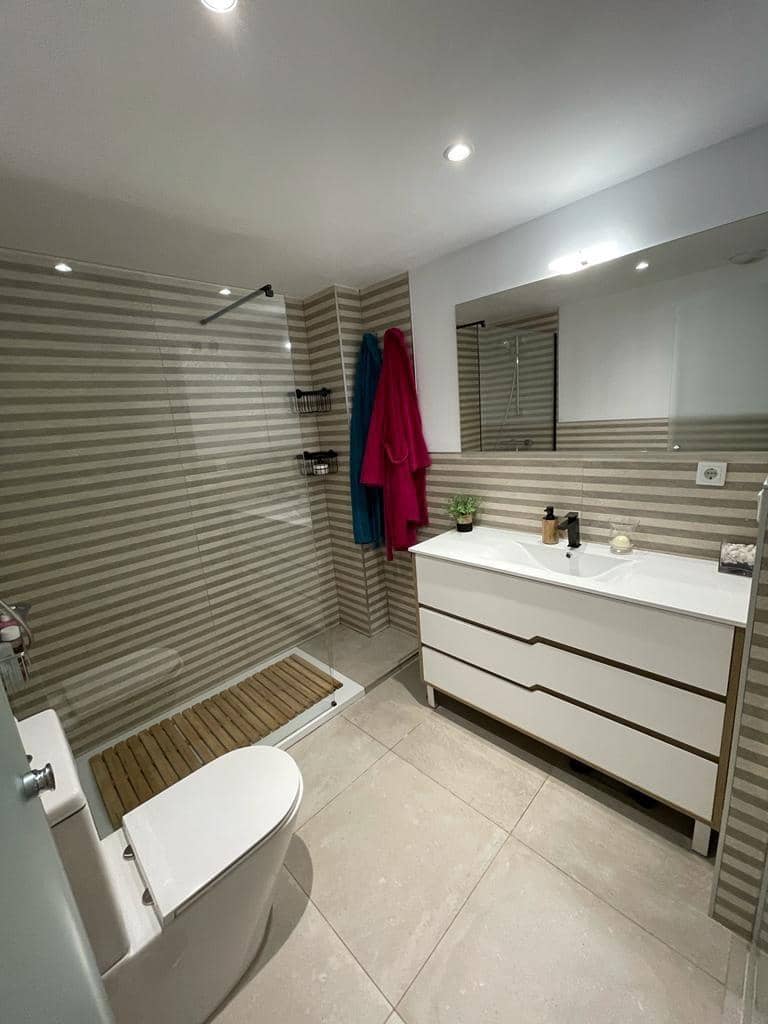 4 soveværelse Lejlighed til salg i Playa de San Juan med swimmingpool - € 780.000 (Ref: 9276359)