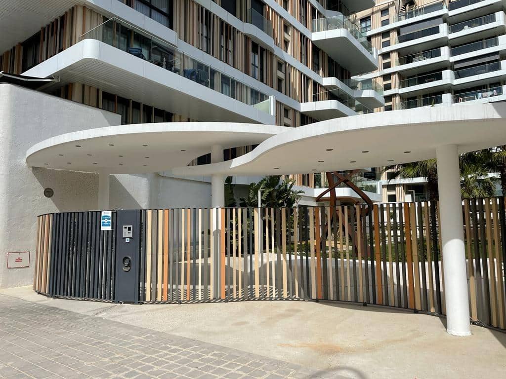 4 soveværelse Lejlighed til salg i Playa de San Juan med swimmingpool - € 780.000 (Ref: 9276359)