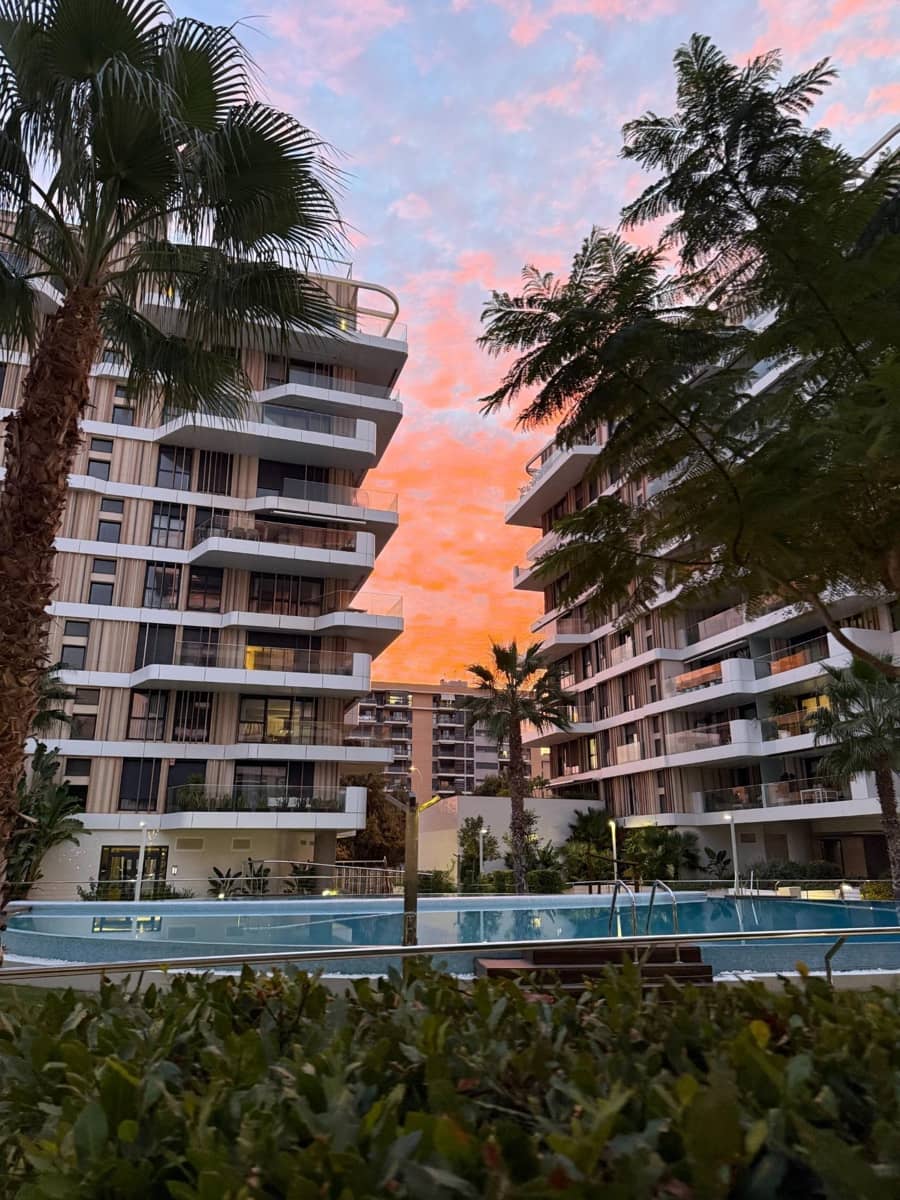 4 soveværelse Lejlighed til salg i Playa de San Juan med swimmingpool - € 780.000 (Ref: 9276359)