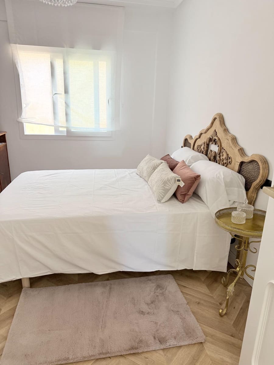 4 makuuhuone Asunto myytävänä paikassa Alicante kaupunki - 745 000 € (Ref: 9285241)