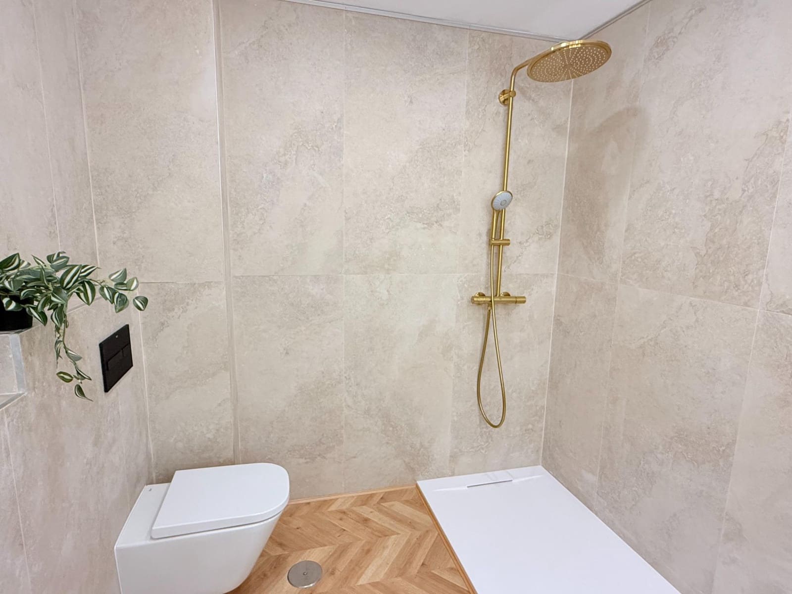 4 makuuhuone Asunto myytävänä paikassa Alicante kaupunki - 745 000 € (Ref: 9285241)