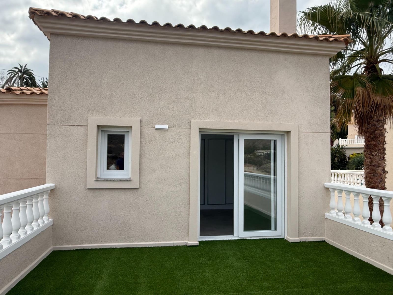 3 soverom Kjedet enebolig til salgs i El Campello med garasje - € 550 000 (Ref: 9344797)