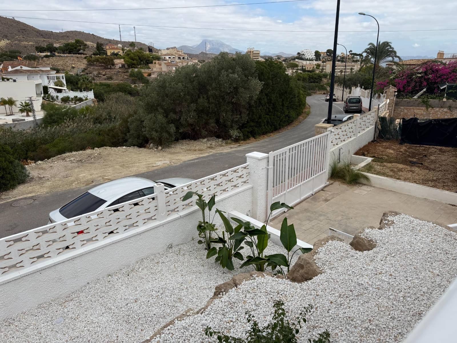 3 soverom Kjedet enebolig til salgs i El Campello med garasje - € 550 000 (Ref: 9344797)