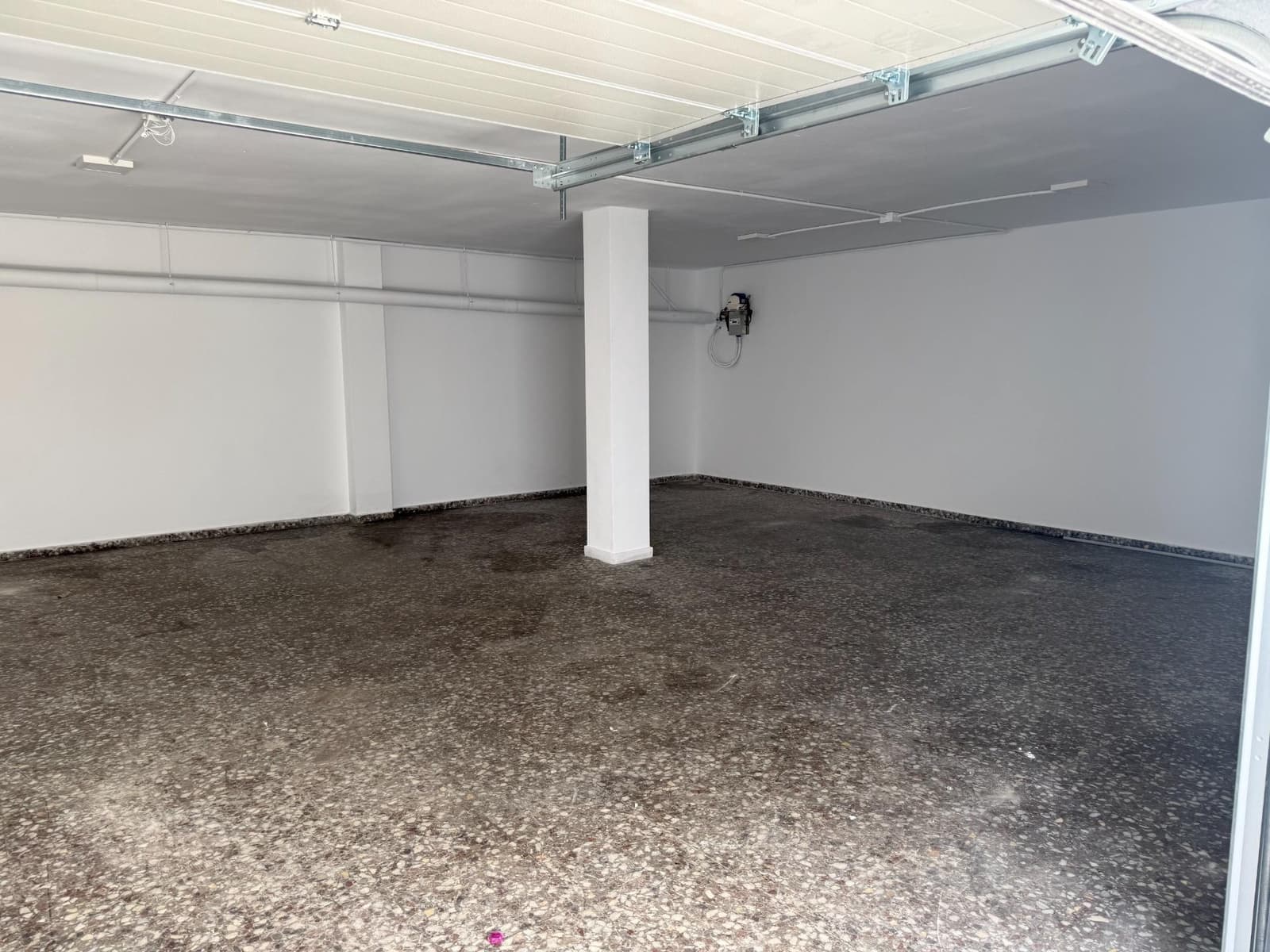3 bedroom Semi-detached Villa for sale in El Campello with garage - € 550,000 (Ref: 9344797)