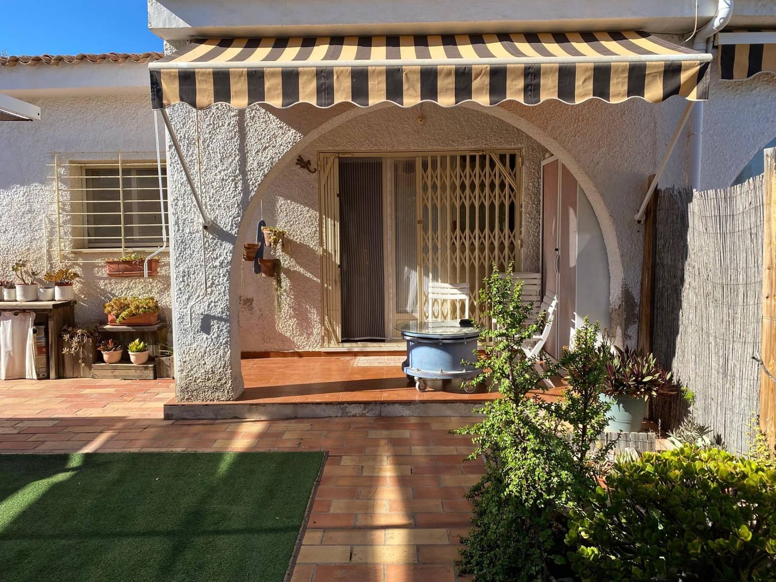 Adosado de 3 habitaciones en Playa de Muchavista en venta con piscina - 462.000 € (Ref: 9385644)