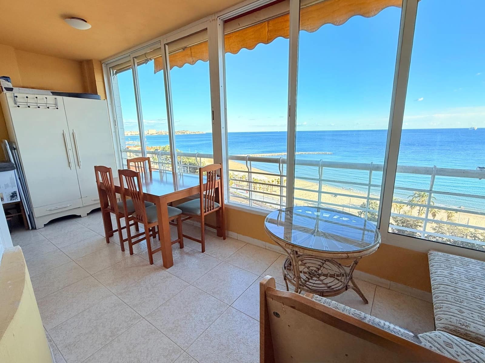 Piso de 3 habitaciones en Alicante / Alacant ciudad en venta - 459.000 € (Ref: 9411002)