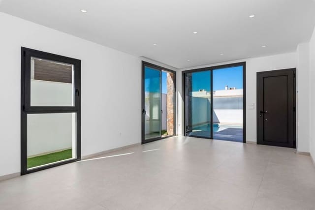 3 quarto Apartamento para venda em Pilar de la Horadada com piscina - 339 900 € (Ref: 9414136)