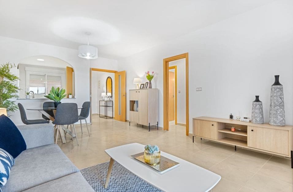 1 bedroom Flat for sale in Orihuela Costa with pool garage - € 129,500 (Ref: 9427238)