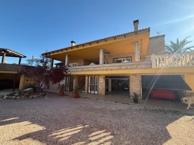10 Zimmer Villa zu verkaufen in Rebolledo, Alicante / Alacant Stadt mit Pool - 860.000 € (Ref: 9437138)