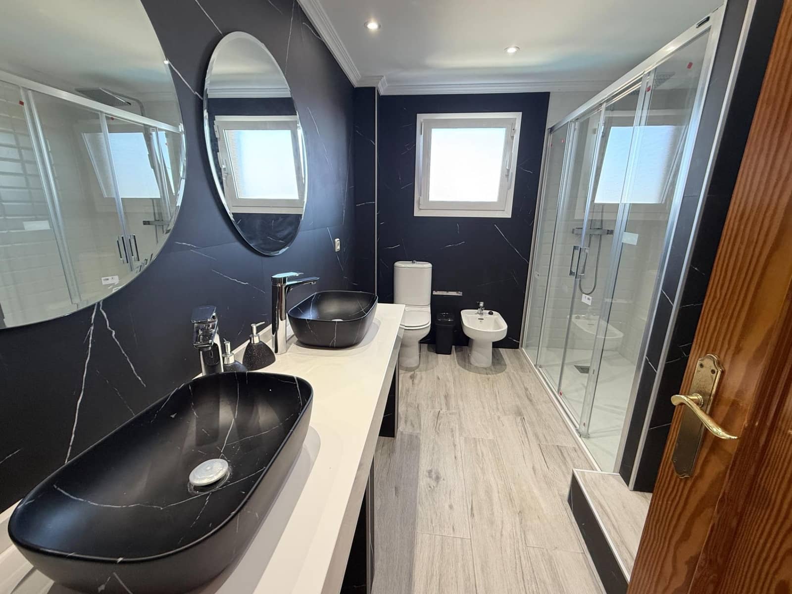 10 soverom Villa til salgs i Rebolledo med svømmebasseng garasje - € 860 000 (Ref: 9437138)
