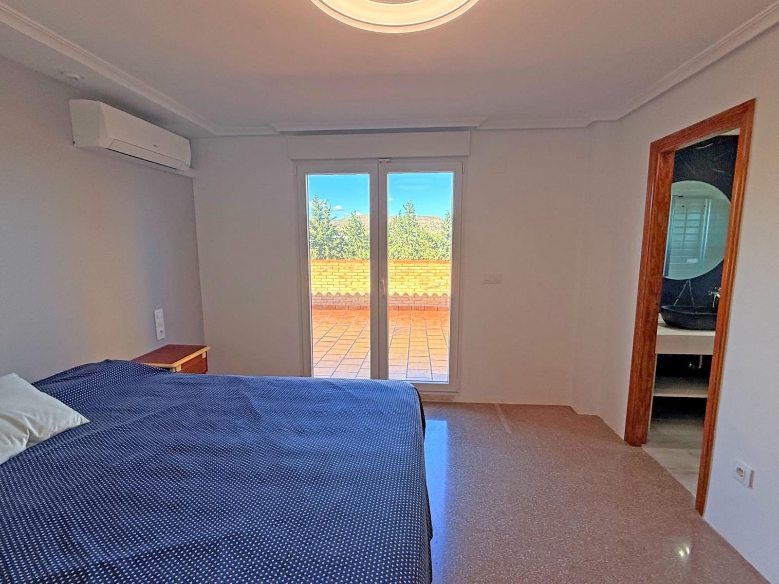 10 soverom Villa til salgs i Rebolledo med svømmebasseng garasje - € 860 000 (Ref: 9437138)