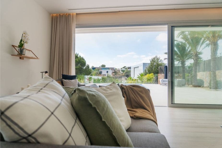 3 quarto Moradia para venda em Las Colinas Golf com piscina - 2 695 000 € (Ref: 9446365)