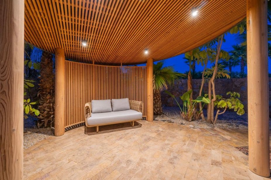 3 bedroom Villa for sale in Las Colinas Golf with pool - € 2,695,000 (Ref: 9446365)