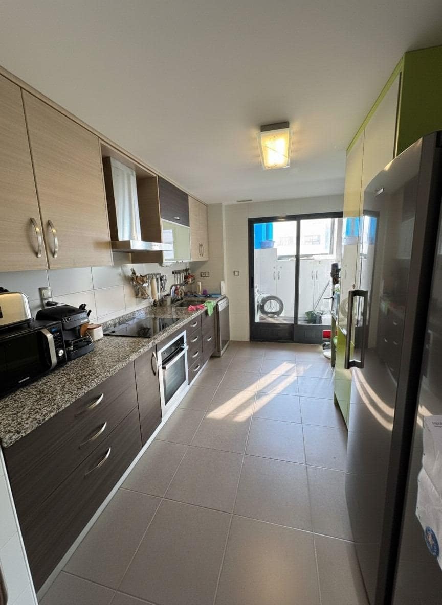 3 Zimmer Wohnung zu verkaufen in El Campello mit Garage - 275.000 € (Ref: 9456289)