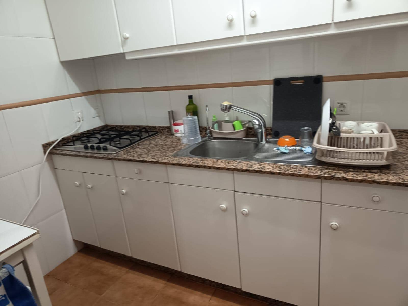 2 soveværelse Lejlighed til leje i Alicante by - € 850 (Ref: 9472987)