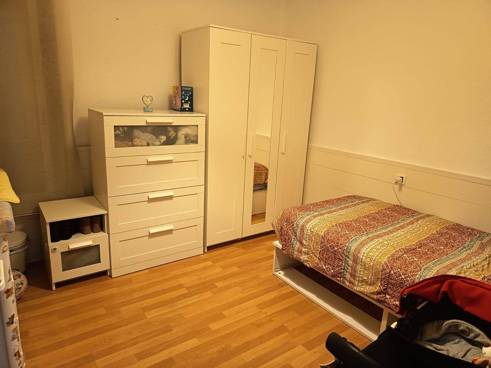 2 soveværelse Lejlighed til leje i Alicante by - € 850 (Ref: 9472987)