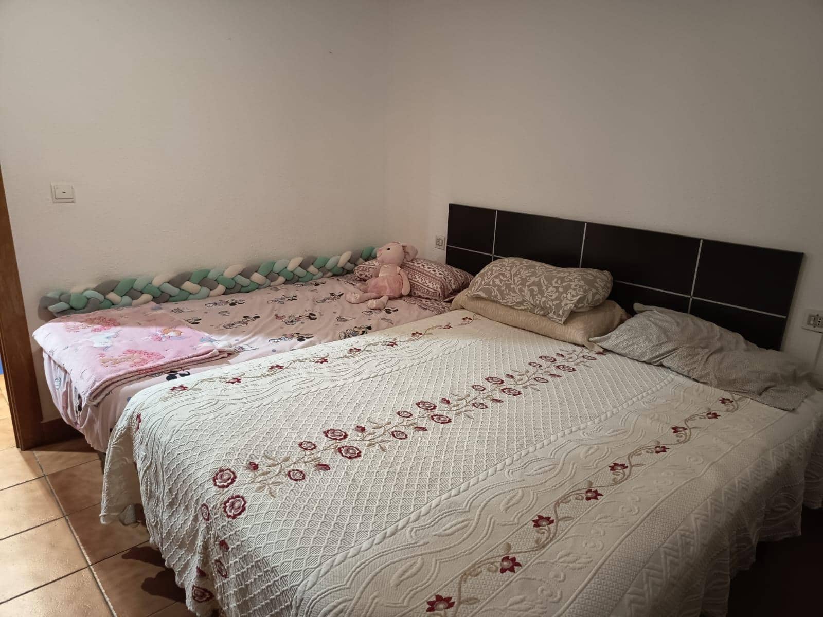 2 soveværelse Lejlighed til leje i Alicante by - € 850 (Ref: 9472987)