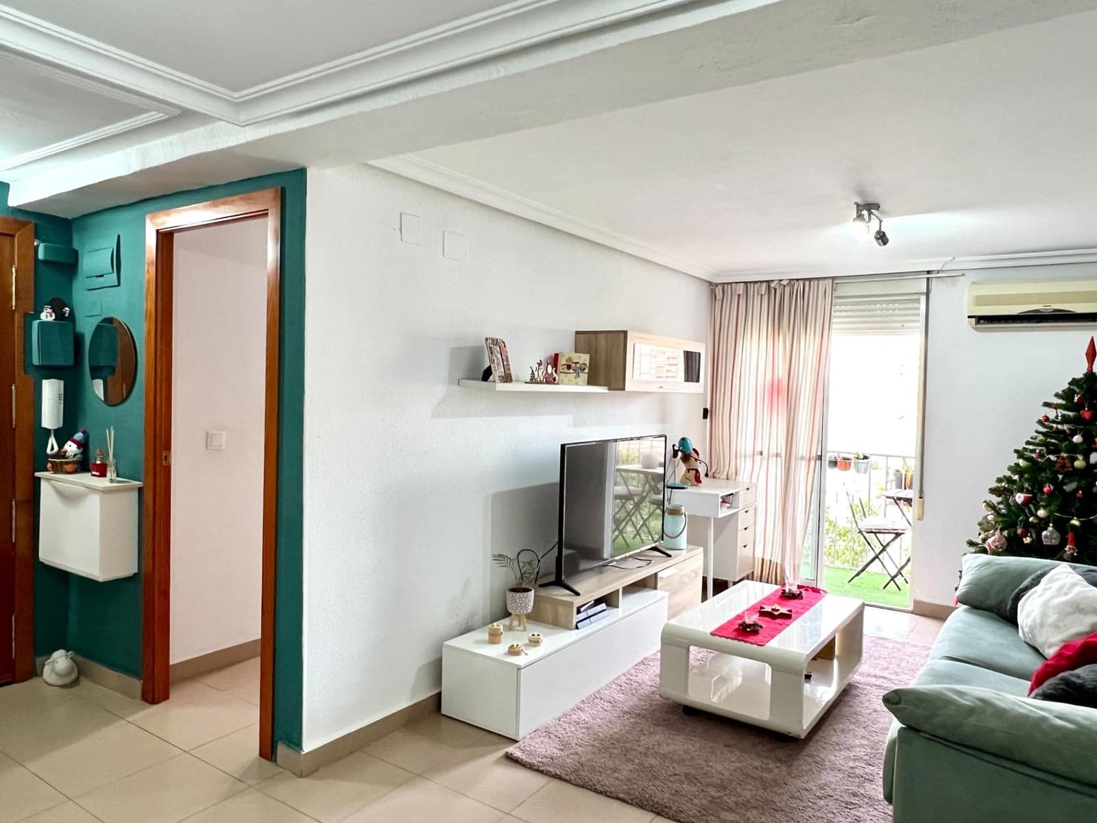 2 bedroom Flat for sale in Alicante / Alacant city - € 136,000 (Ref: 9474221)