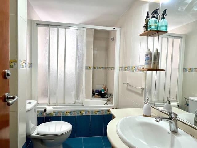 Piso de 2 habitaciones en Ciudad de Asís, Alicante / Alacant ciudad en venta - 136.000 € (Ref: 9474221)