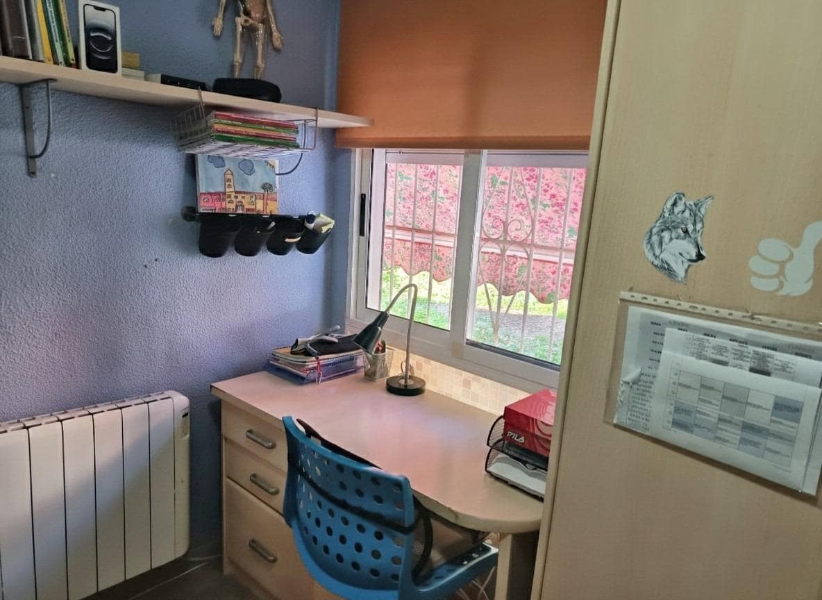 3 sypialnia Mieszkanie na sprzedaż w Miasto Alicante / Alacant - 130 000 € (Ref: 9474921)