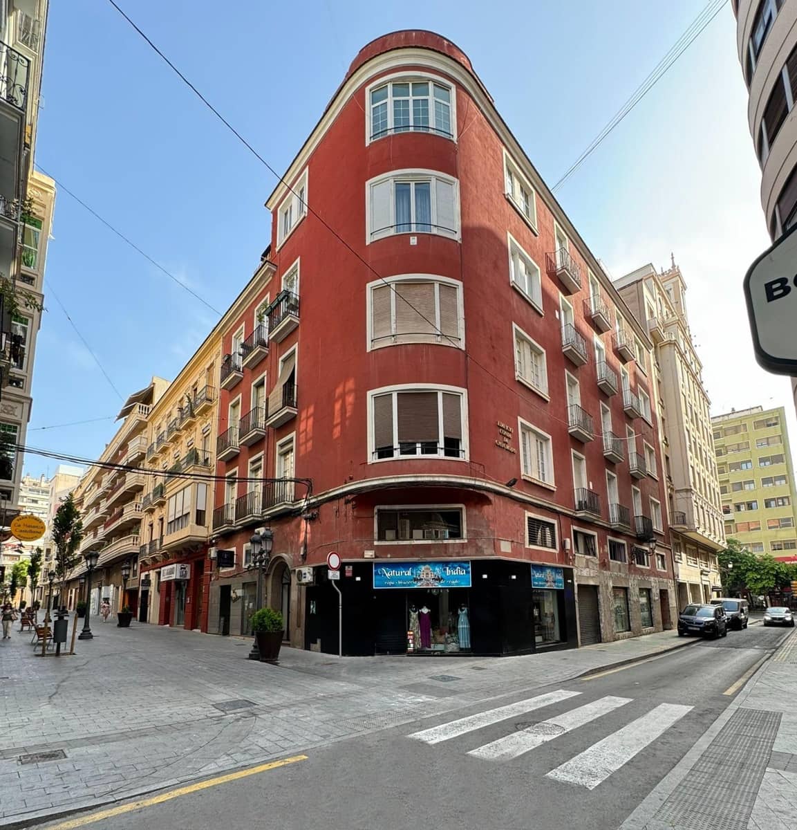 3 bedroom Penthouse for rent in Alicante / Alacant city - € 2,900 (Ref: 9476122)